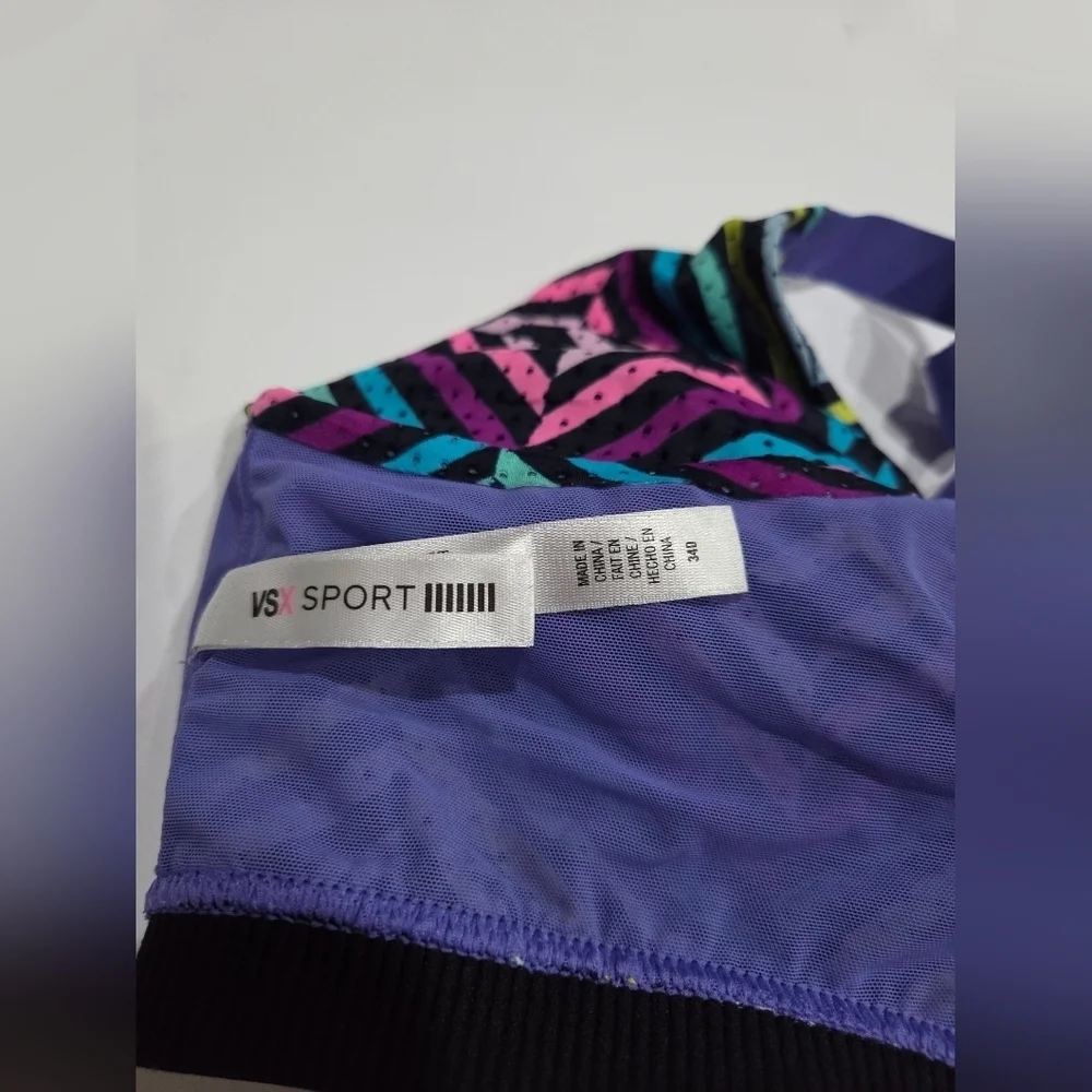 VSX Sport Vibrant Geometric Sports Bra Sz.34D